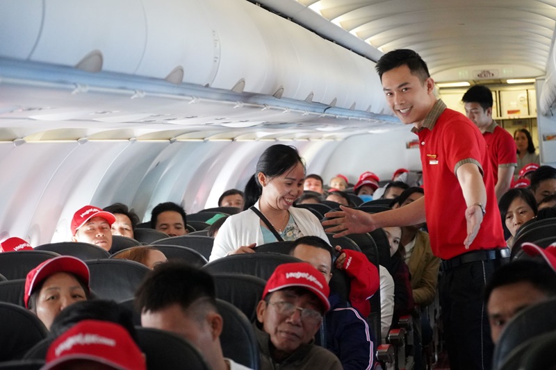 Vietjet cần nâng cao chất lượng phục vụ để giữ chân khách hàng