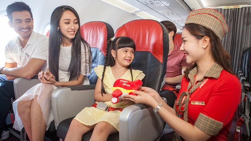 Thái độ nhân viên Vietjet trên chuyến bay được đánh giá tích cực