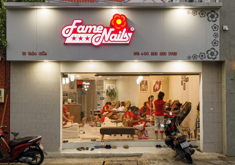 Fame Nails là một trong những tiệm nail quận 2 cung cấp nhiều phương pháp chăm sóc và làm đẹp móng.