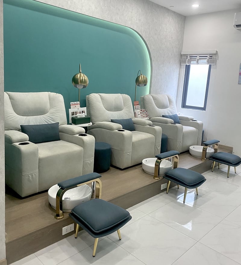 Honey Nail & Spa - Một không gian tiệm nail quận 3 sang trọng và chuyên nghiệp.