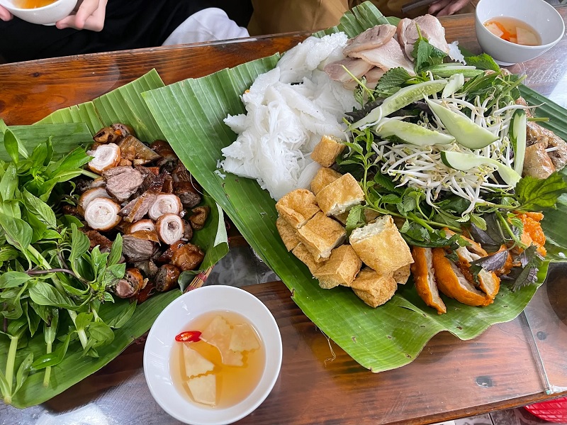 Bún Đậu Ngon.