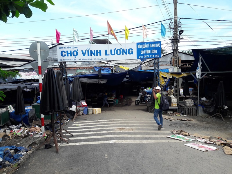 Chợ hải sản Nha Trang - Vĩnh Lương.